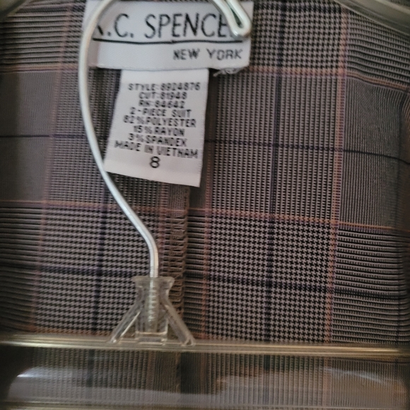 K.C. Spencer Jacket and skirt set - Picture 4 of 5